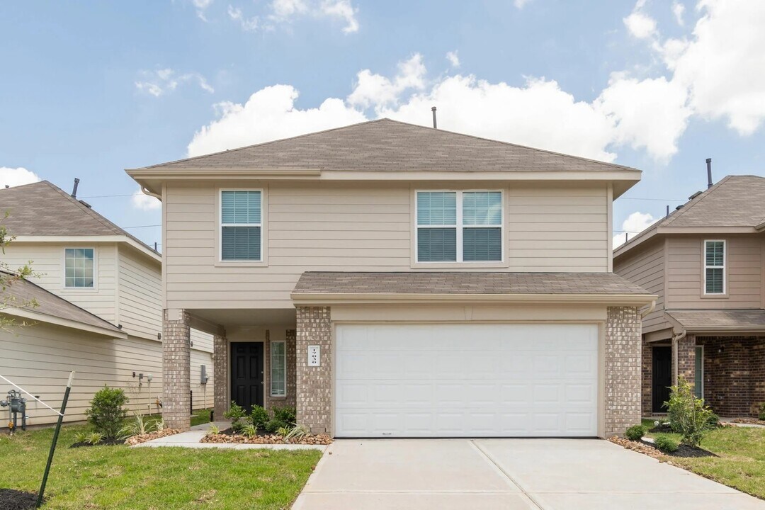 17030 Hailey Harbor Dr in Richmond, TX - Foto de edificio