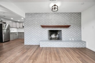 2713 John St in La Marque, TX - Building Photo - Building Photo