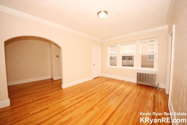 property at 2 Chiswick Rd