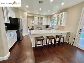 709 Thompsons Dr in Brentwood, CA - Building Photo - Building Photo