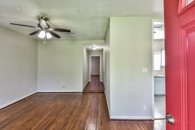 6657 Stearns St in Houston, TX - Building Photo - Building Photo