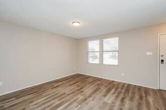 1808 Lariat Dr in Justin, TX - Building Photo - Building Photo