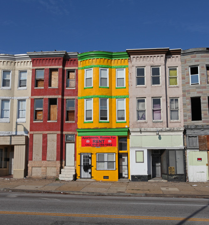 1382 W North Ave in Baltimore, MD - Building Photo