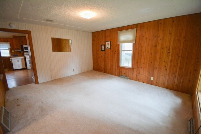 429 19th Ave SW in Rochester, MN - Building Photo - Building Photo