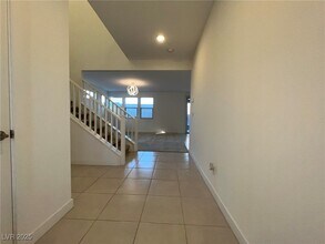 612 Emerson Creek Ct in North Las Vegas, NV - Building Photo - Building Photo