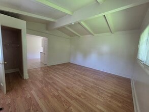 5614 Sanborn Dr in St. Louis, MO - Building Photo - Building Photo