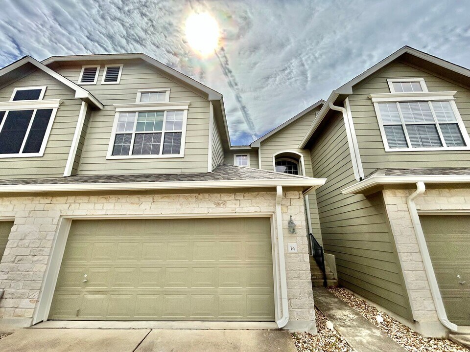 2632 Century Park Blvd in Austin, TX - Foto de edificio