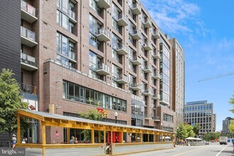 70 N St SE, Unit N814 in Washington, DC - Building Photo - Building Photo