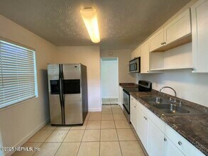 3043 Belden St in Jacksonville, FL - Building Photo - Building Photo