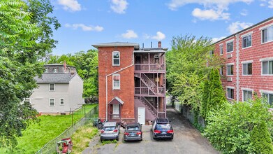 29 Belden St in Hartford, CT - Foto de edificio - Building Photo
