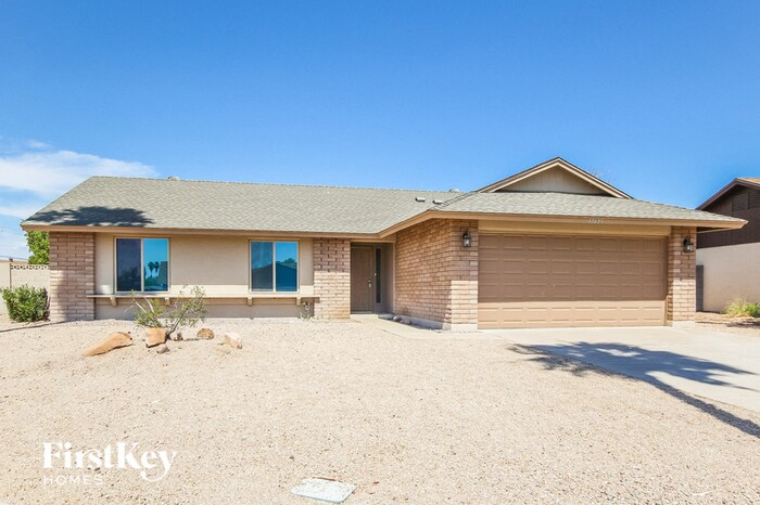17635 N 33rd Ln in Phoenix, AZ - Building Photo