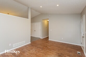 432 Shady Ln Cir in Canton, GA - Foto de edificio - Building Photo