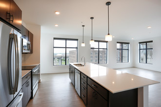 Capitol Place Apartments in Omaha, NE - Building Photo - Interior Photo