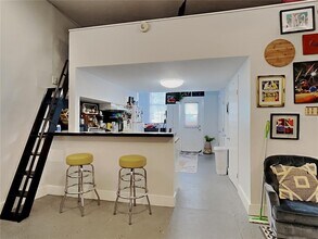 2305 W Texas Ave in Tampa, FL - Building Photo - Building Photo