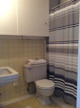 608 Wood St, Unit A in Dunedin, FL - Building Photo - Building Photo