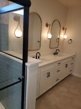 263 Samuel Lane Loop Rd in Phoenix, OR - Building Photo - Building Photo