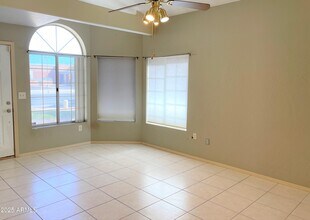 5243 W Whitten St in Chandler, AZ - Building Photo - Building Photo