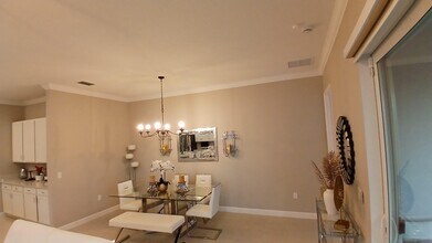 1204 SE Woodbine Rd in Port St. Lucie, FL - Building Photo - Building Photo