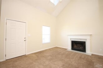 7033 Weatherwood Dr in Pensacola, FL - Building Photo - Building Photo