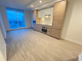 13615 Fraser Hwy in Surrey, BC - Building Photo