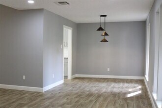 21330 Park Tree Ln in Katy, TX - Foto de edificio - Building Photo