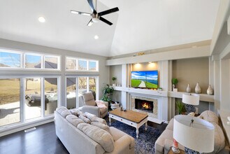2655 Molitor Rd in Aurora, IL - Building Photo - Building Photo