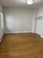 413 Bunker Hill St in Boston, MA - Building Photo - Building Photo