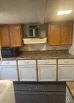 2342 E 13th St in Des Moines, IA - Building Photo