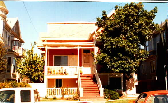 2021 San Antonio Ave in Alameda, CA - Building Photo - Building Photo