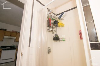 20 Alcott St-Unit -# 1Q in Boston, MA - Building Photo - Building Photo