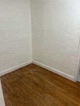 2175 NE 170th St in North Miami Beach, FL - Building Photo - Building Photo