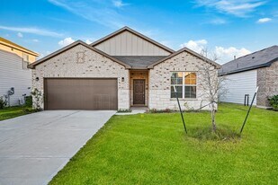 11617 Whirlaway Dr in Willis, TX - Building Photo