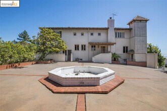 133 Bell Ave in Piedmont, CA - Building Photo - Building Photo