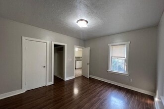 4412 N 61st St in Omaha, NE - Building Photo - Building Photo