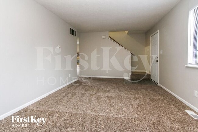 property at 104 Meadow Creek S Dr
