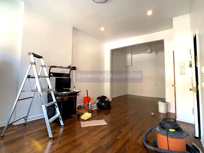 928 Amsterdam Ave-Unit -1 in New York, NY - Building Photo - Building Photo