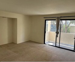 1751 Liberty St, Unit 106 in El Cerrito, CA - Building Photo