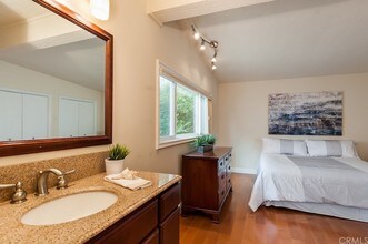 117 21st Pl in Manhattan Beach, CA - Building Photo - Building Photo