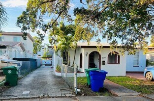 3347 SW 23rd St in Miami, FL - Building Photo