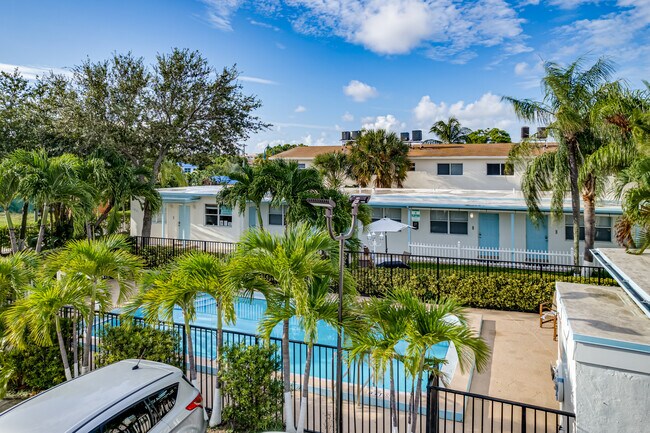 1601 S Federal Hwy in Lake Worth Beach, FL - Building Photo - Building Photo