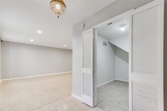 14228 Misty Meadow Ln in Houston, TX - Building Photo - Building Photo