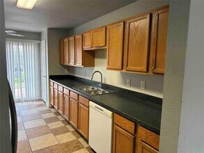 705 Gregory St in Garland, TX - Building Photo - Building Photo