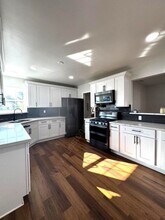 3341 Lynoak Dr in Claremont, CA - Building Photo - Building Photo