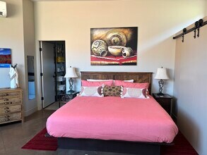 888 N Coyote Gulch Ct in Ivins, UT - Building Photo - Building Photo