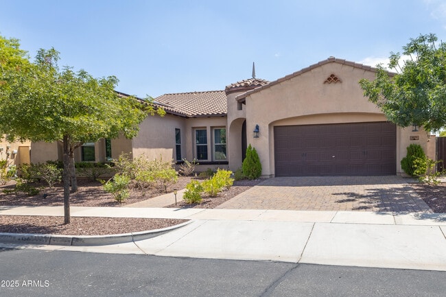 property at 4571 N Arbor Way