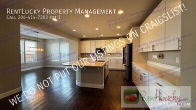 14633 201st Ave E in Bonney Lake, WA - Building Photo - Building Photo