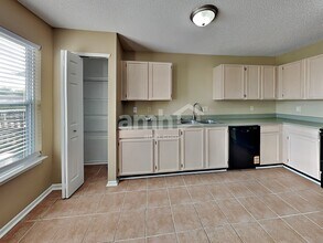 14766 White Tail Run in Noblesville, IN - Foto de edificio - Building Photo