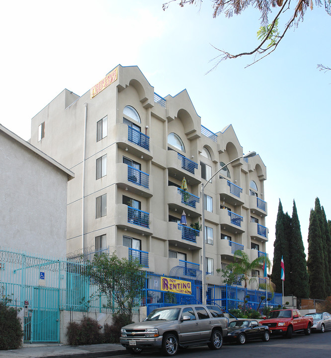 Grandview Terrace Apartments in Los Angeles, CA - Building Photo