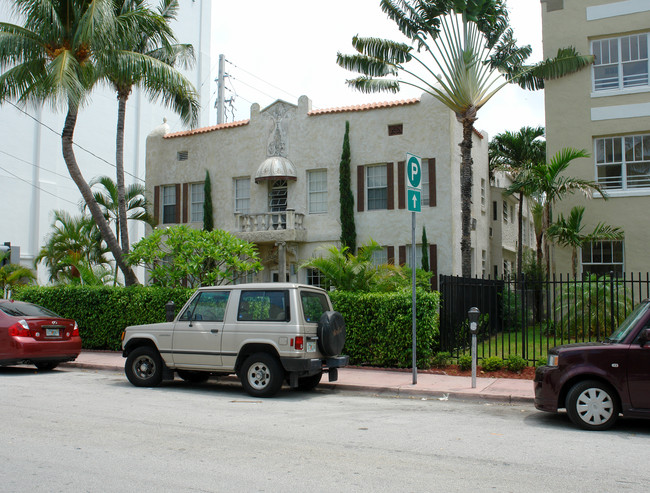 1623 Lenox Ave in Miami Beach, FL - Building Photo - Building Photo