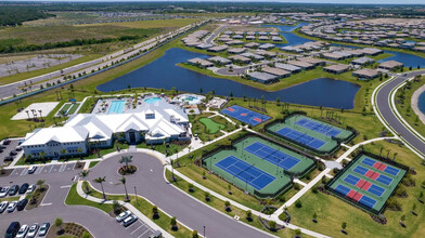 5512 Sapphire Stone Cv in Bradenton, FL - Building Photo - Building Photo